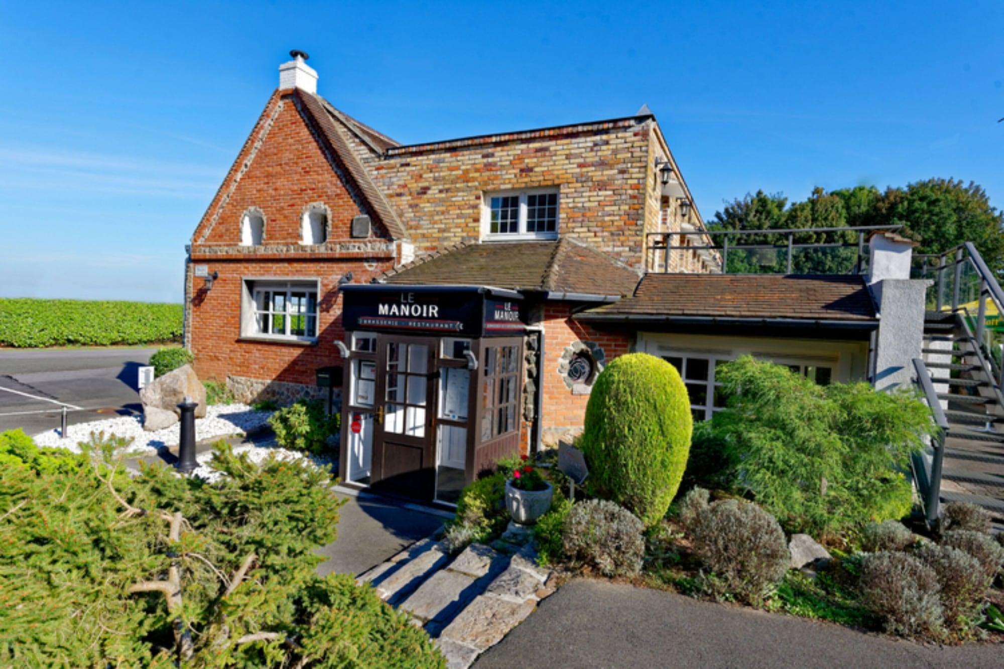 Le Manoir Hotel Orchies Exterior photo